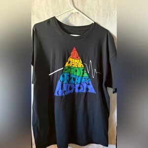 Dark side of the moon Pink Floyd Graphic tee!